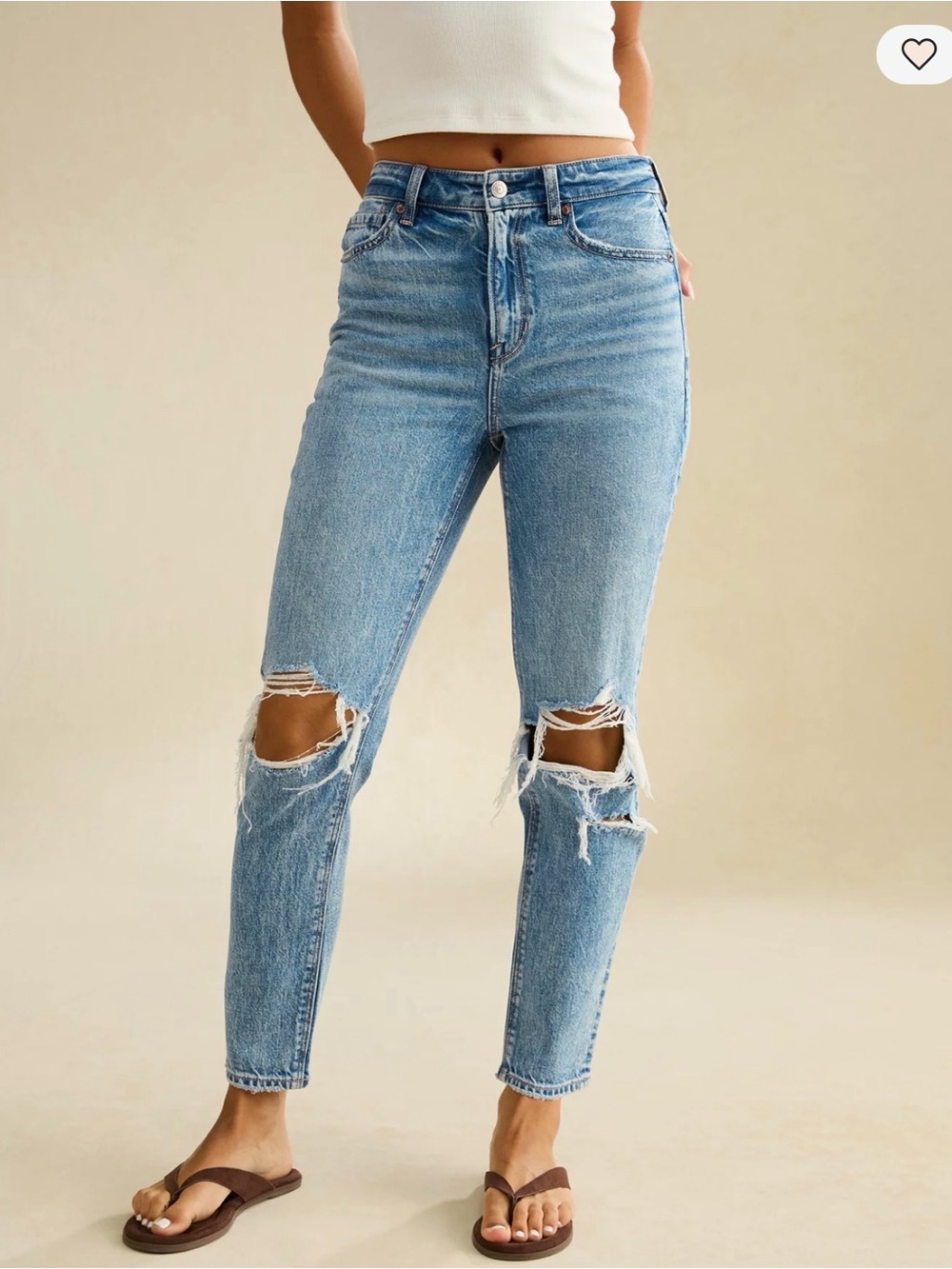 NWT American Eagle Strigid Ripped Mom Jeans | Women’s Size 12 LONG W31